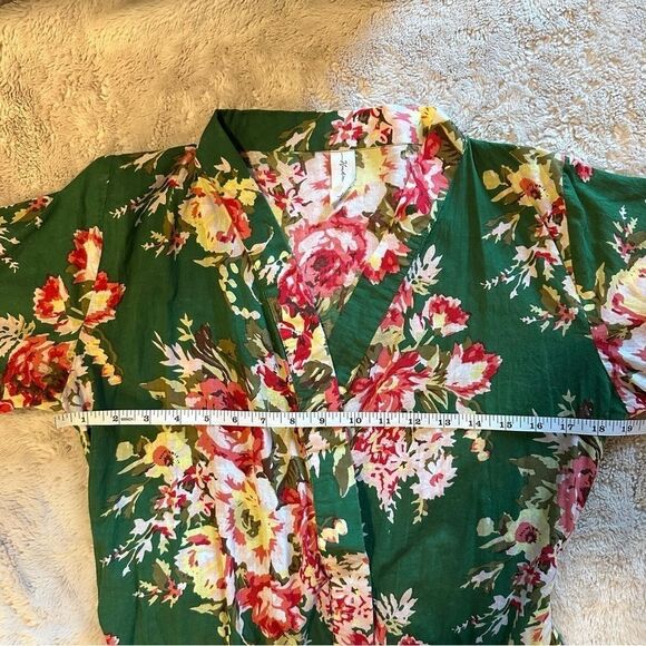 Green floral robe - Picture 6 of 6
